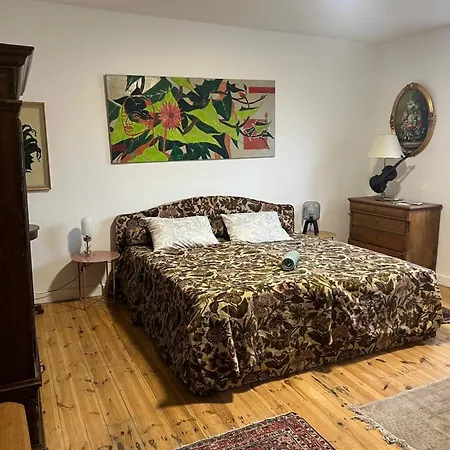 Antike Wohnmoeglichkeit Kurz Und Langfristig 100qm Erdgeschoss Apartment *